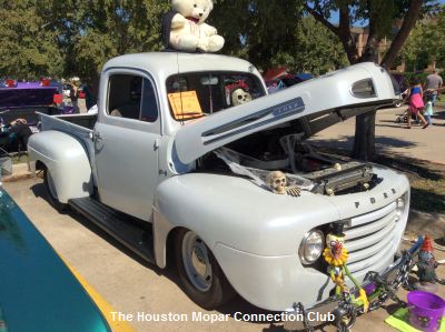 9th Annual Halloween Classic Car Show photo