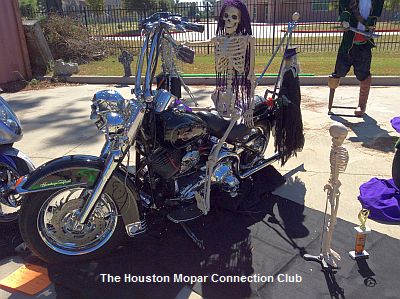 9th Annual Halloween Classic Car Show photo