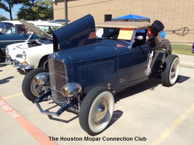 9th Annual Halloween Classic Car Show photo