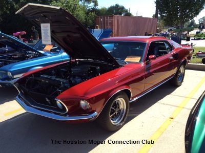 9th Annual Halloween Classic Car Show photo