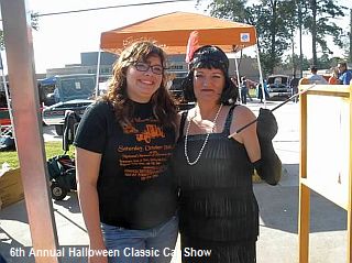 6th Annual Halloween Classic Car Show photo by Marie Woodward