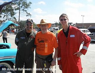 6th Annual Halloween Classic Car Show photo by Marie Woodward