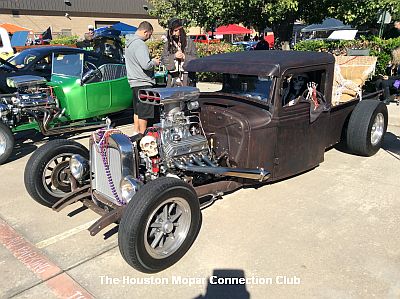 10th Annual Halloween Classic Car Show photo