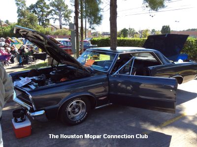 10th Annual Halloween Classic Car Show photo