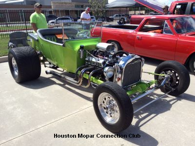 8th Annual Halloween Classic Car Show photo