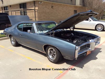 8th Annual Halloween Classic Car Show photo