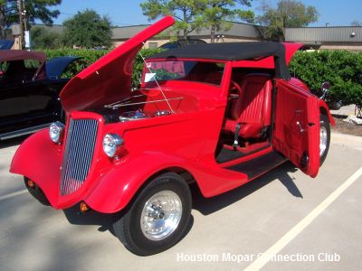 5th Annual Halloween Classic Car Show photo