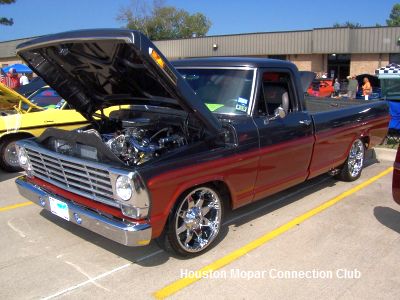 5th Annual Halloween Classic Car Show photo