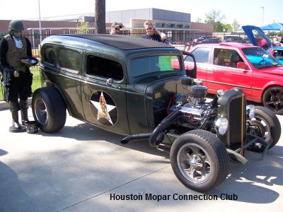 5th Annual Halloween Classic Car Show photo